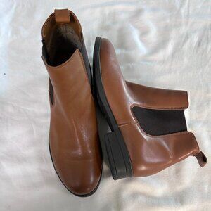 Aldo Brown Womens Chelsea Boots size 8 Preowned
